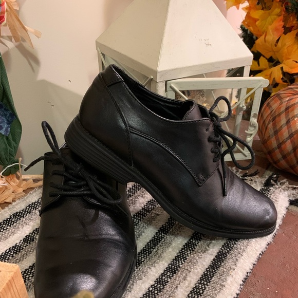 Black Leather Dress Shoes Perry Ellis 